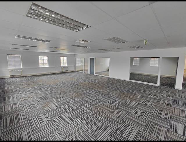 528M² OFFICE TO LET IN FOURWAYS